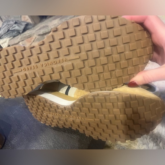Veronica Beard Valentina Sneaker size 13. Ecru - Picture 5 of 7